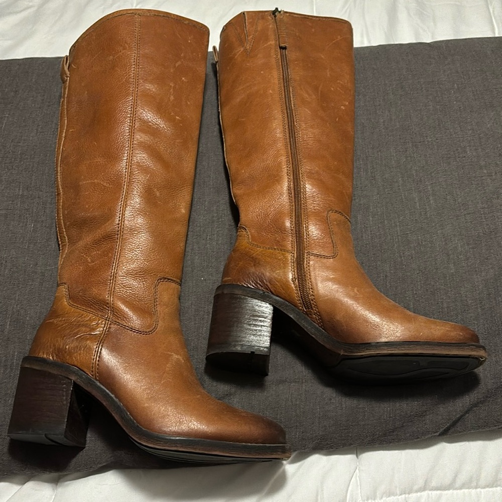 Franco Sarto Vintage Leather Campus Boots 2” Heel Sz 8 EXCELLENT COND!!